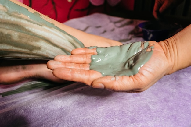 Cataplasmes : l'arme secrète pour soulager corps et articulations