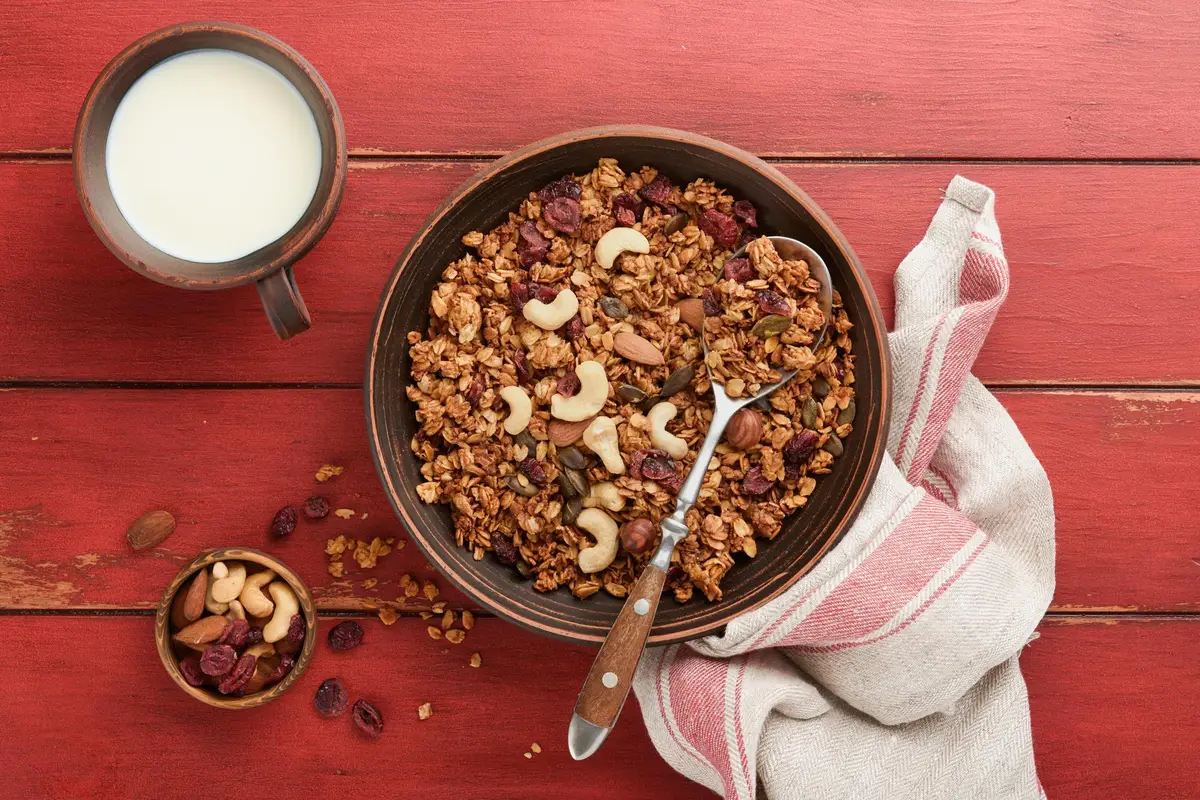 granola maison croustillant noix avoine bol