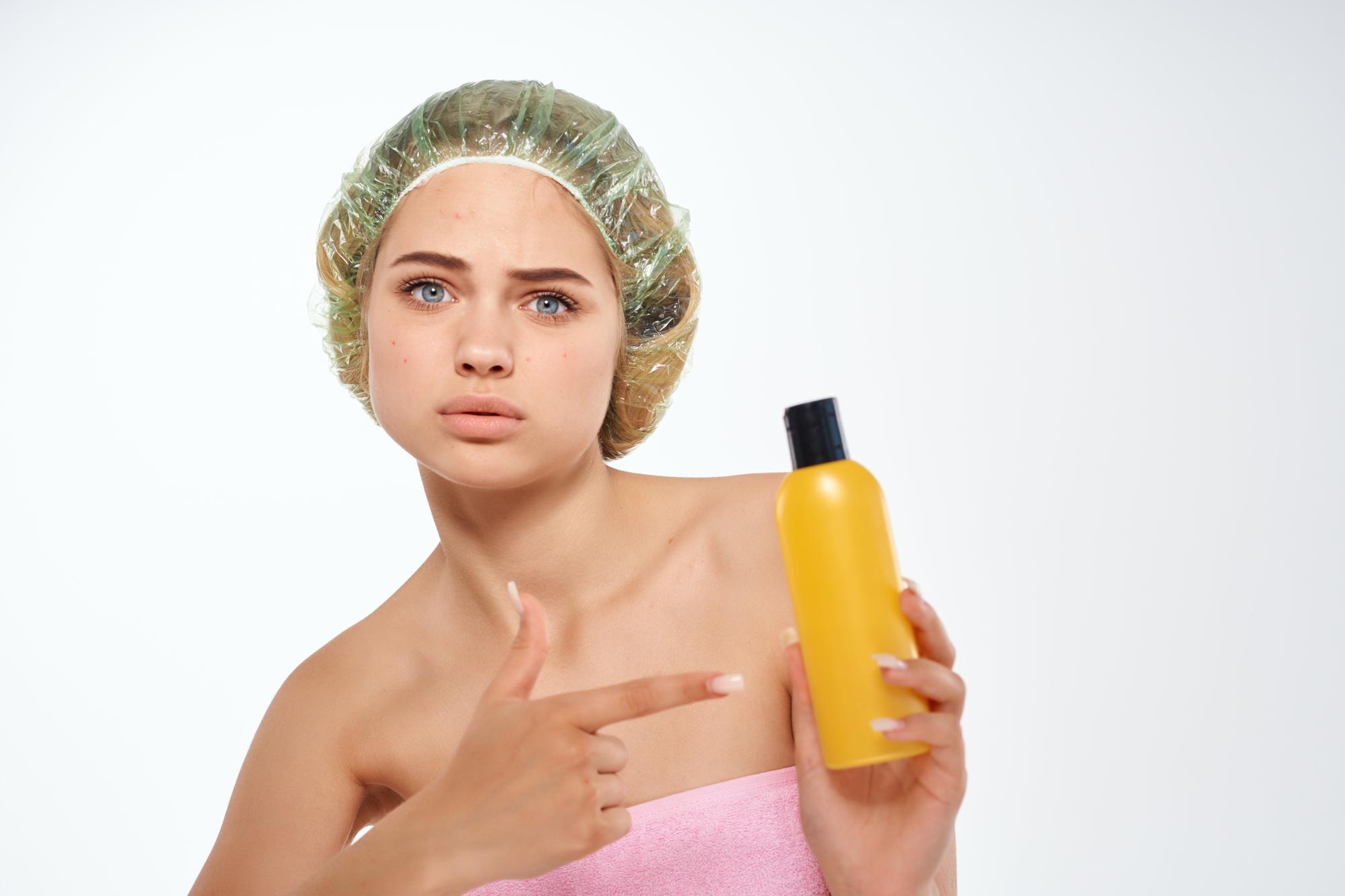 Quel shampoing pour cheveux fins et clairsemés choisir ?