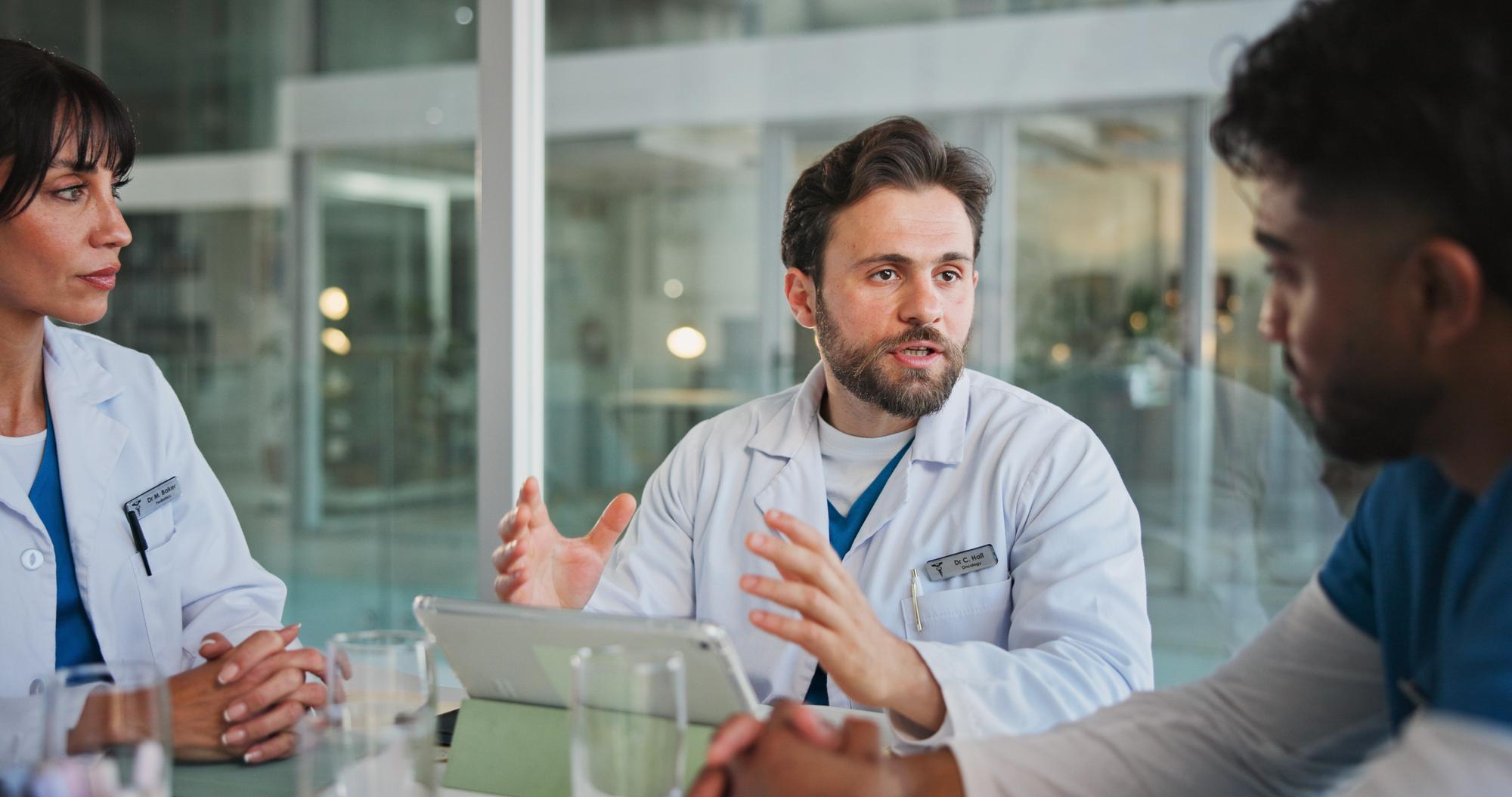 Quand passer des remèdes naturels aux traitements médicaux ?