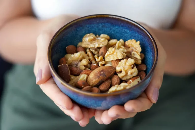 walnuts bowl health