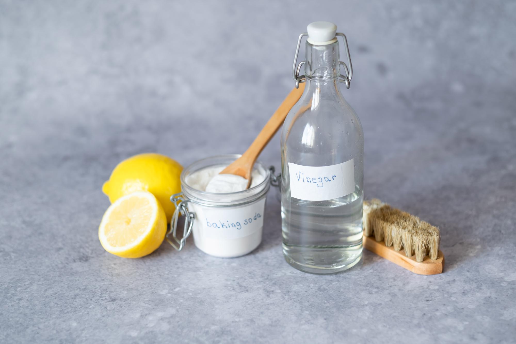 Le vinaigre blanc et le bicarbonate aident-ils vraiment ?