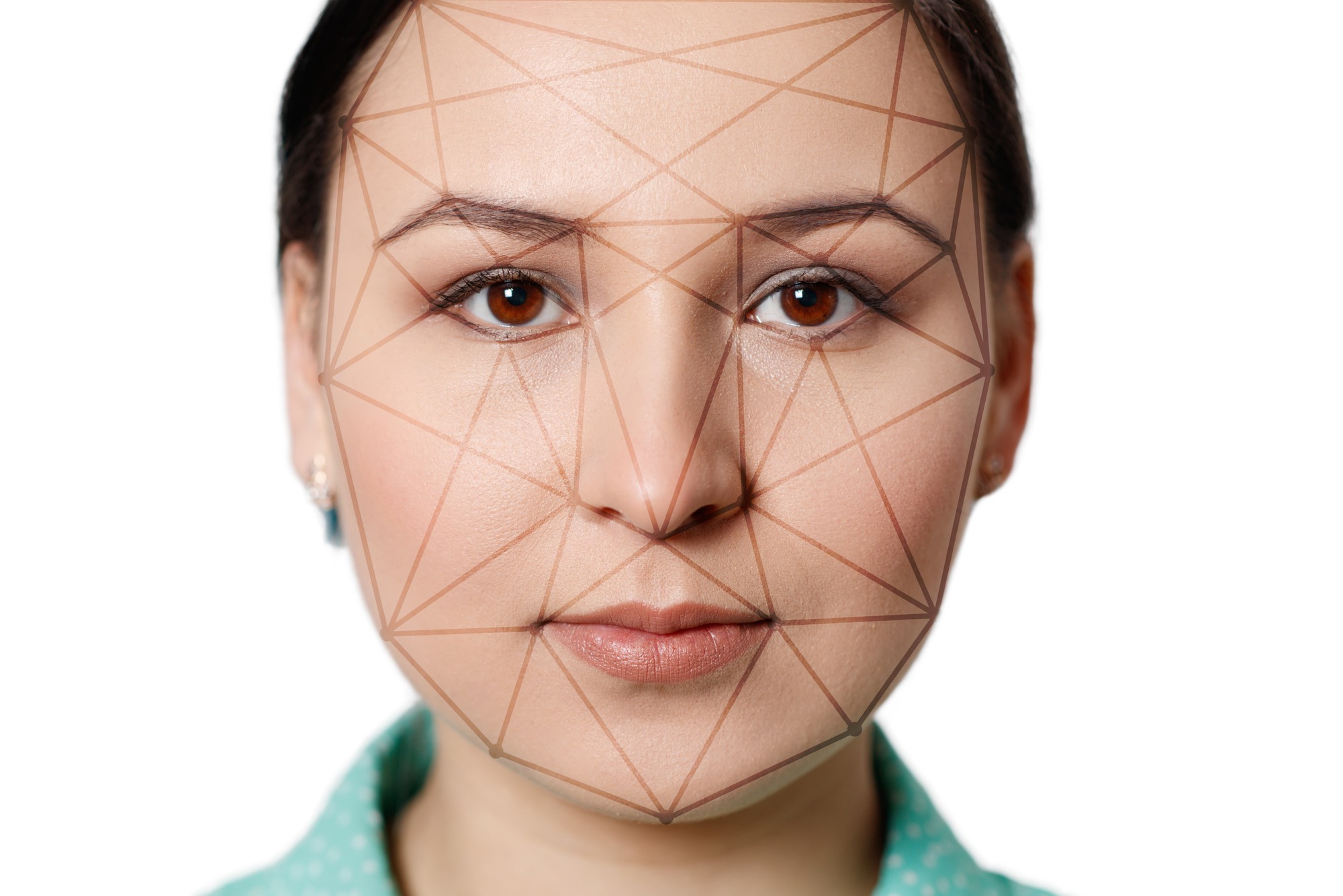 Qu’est-ce que la zone T du visage, et pourquoi brille-t-elle autant ?
