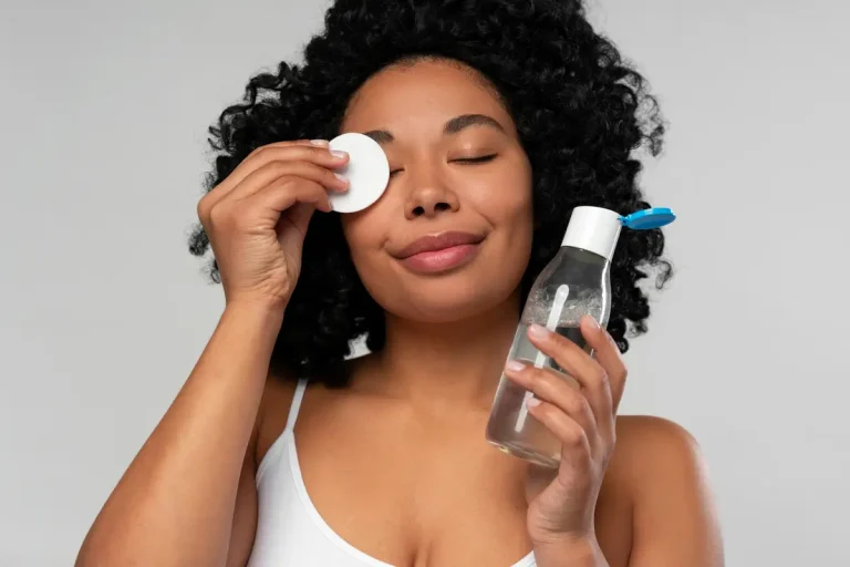 eau micellaire visage
