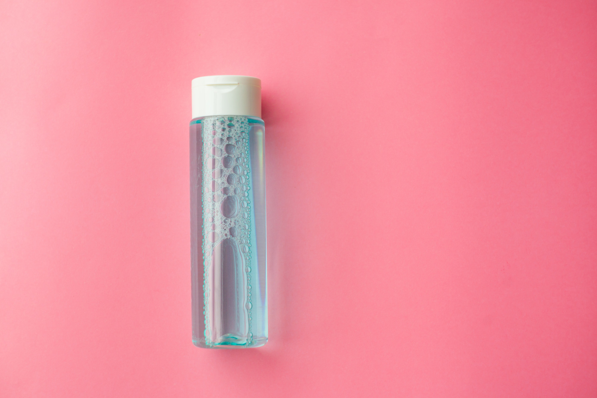 Comment fonctionne l’eau micellaire ?
